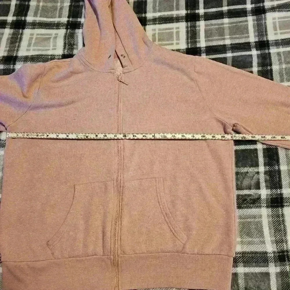 Time and tru, XL girls pink hoodie, 60% cotton, 40% polyester - Picture 7 of 10